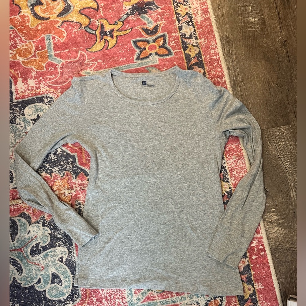 GAP Heather Gray Long Sleeve Top